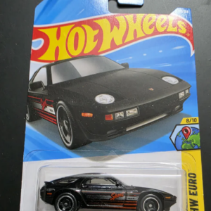 Hot Wheels 1983 Porsche 928S HW Euro Ages 3 and Up 171/250 (Black)